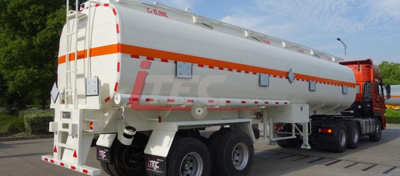 Citerne de transport de carburant aux normes ADR – ADR fuel tanker semi-trailer